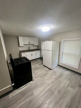 45 Locust St in New Britain, CT - Building Photo - Building Photo