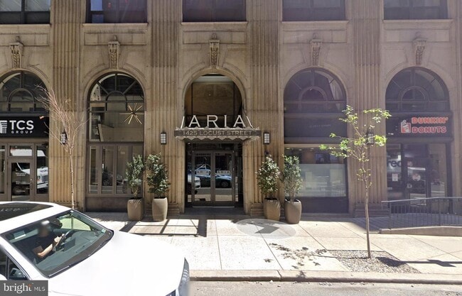 property at 1420 Locust St