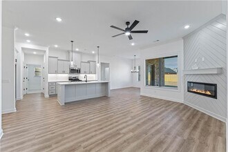 1910 Farmer St in Pea Ridge, AR - Building Photo - Building Photo