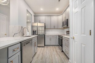 121 Olde Towne Way in Myrtle Beach, SC - Building Photo