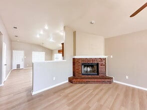 6802 37th St in Lubbock, TX - Building Photo - Building Photo