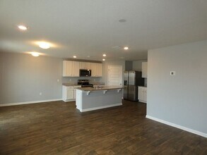 5565 Galahad Trl in Milton, FL - Building Photo - Building Photo
