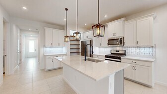 10677 SW Gloriana St in Port St. Lucie, FL - Building Photo