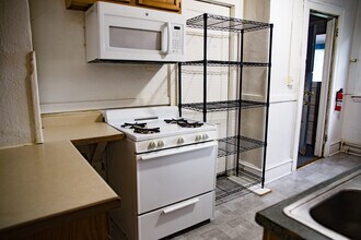 925 22nd Ave SE in Minneapolis, MN - Building Photo - Building Photo
