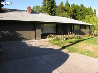 18556 SW Muirfield St in Beaverton, OR - Building Photo - Building Photo