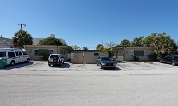 1257 Island Rd in West Palm Beach, FL - Building Photo - Building Photo