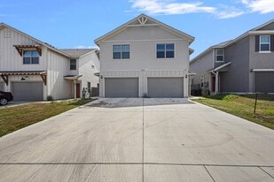 2302 Tulipwood Cv in San Antonio, TX - Building Photo