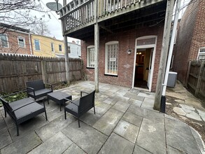 648 11th St NE, Unit A in Washington, DC - Building Photo - Building Photo