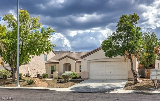 2705 Port Lewis Ave in Henderson, NV - Building Photo - Building Photo