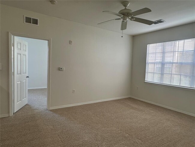 8137 Claire Ann Dr-Unit -103 in Orlando, FL - Building Photo - Building Photo