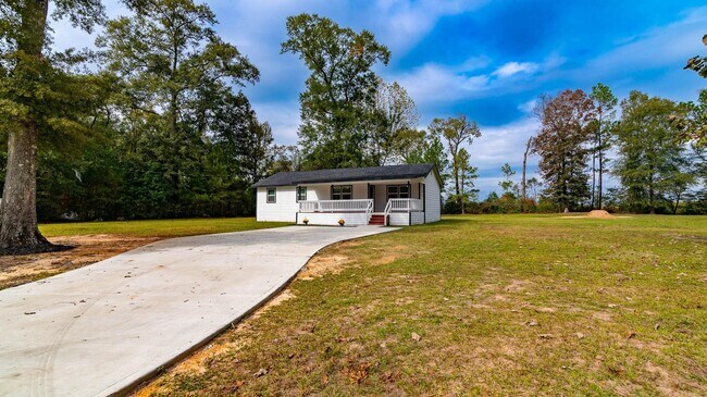 2036 County Rd 3434N in Cleveland, TX - Building Photo - Building Photo