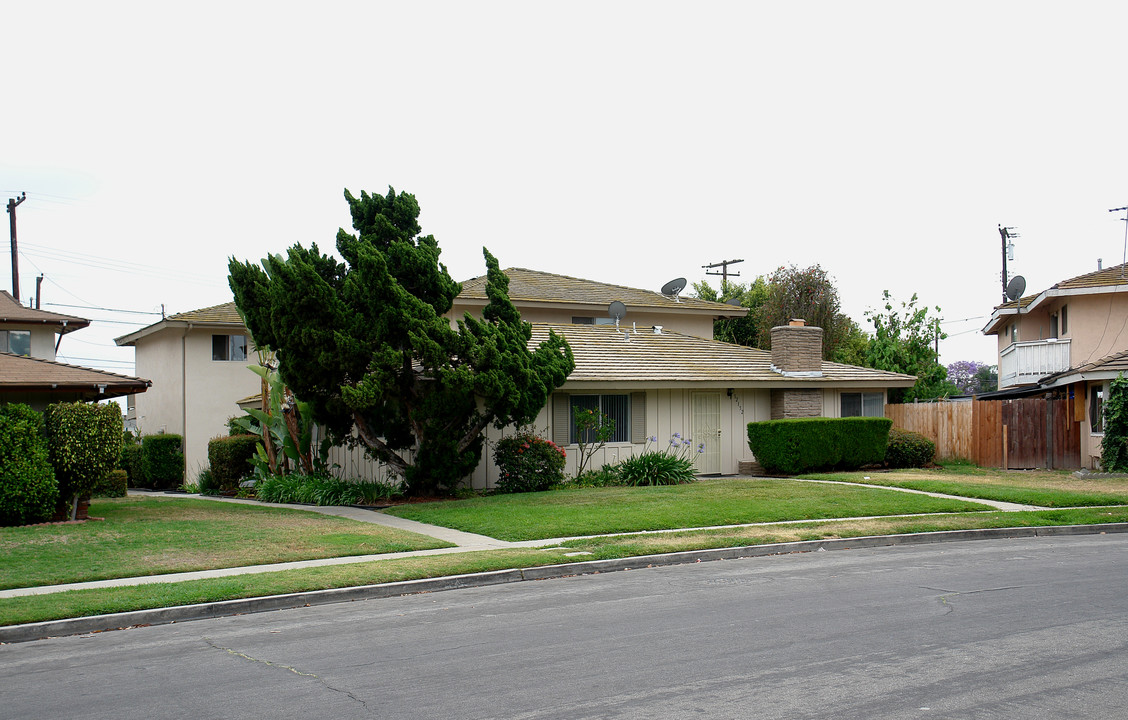 12152 Laguna St in Garden Grove, CA - Building Photo