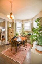 1042 W Grace St in Chicago, IL - Foto de edificio - Building Photo