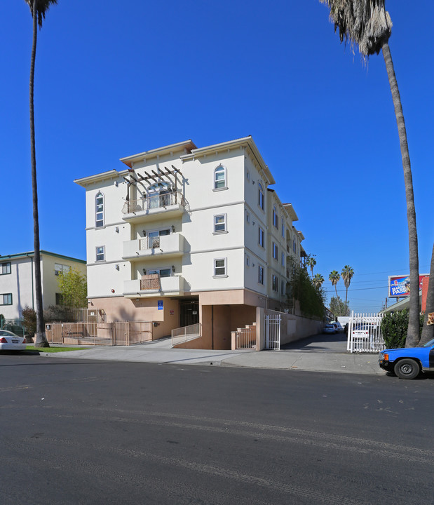 309 S Mariposa Ave in Los Angeles, CA - Building Photo