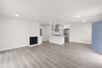 Wescove Apartments in West Covina, CA - Foto de edificio - Building Photo