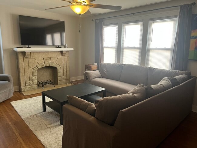 1621 Norris Pl, Unit Apt. 2 in Louisville, KY - Foto de edificio - Building Photo