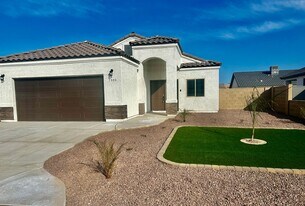 7906 E 34th Ln in Yuma, AZ - Building Photo