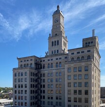 Davenport Bank Apartments in Davenport, IA - Foto de edificio - Building Photo