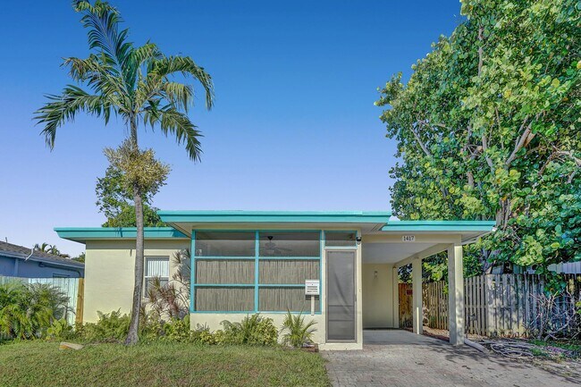 property at 1417 N Andrews Ave