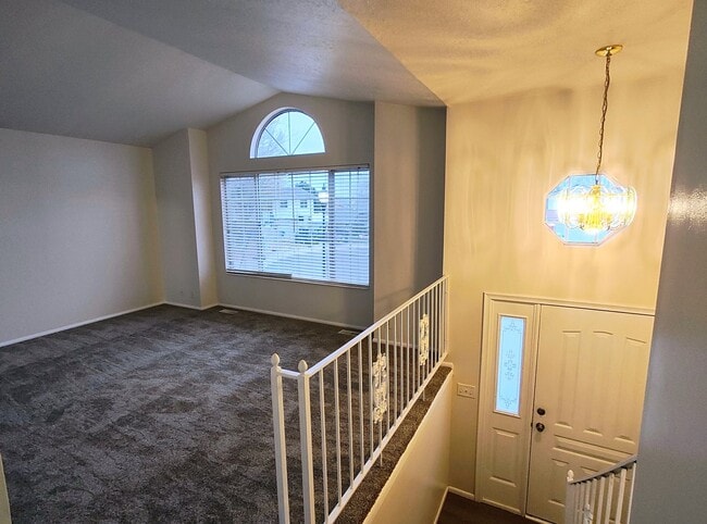 6862 S 4975 W in West Jordan, UT - Building Photo - Building Photo