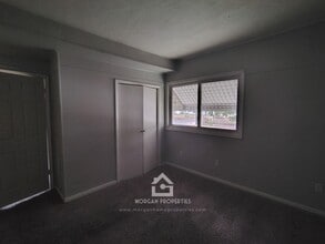 222 E Monroe St, Unit 1 in Alexandria, IN - Building Photo - Building Photo