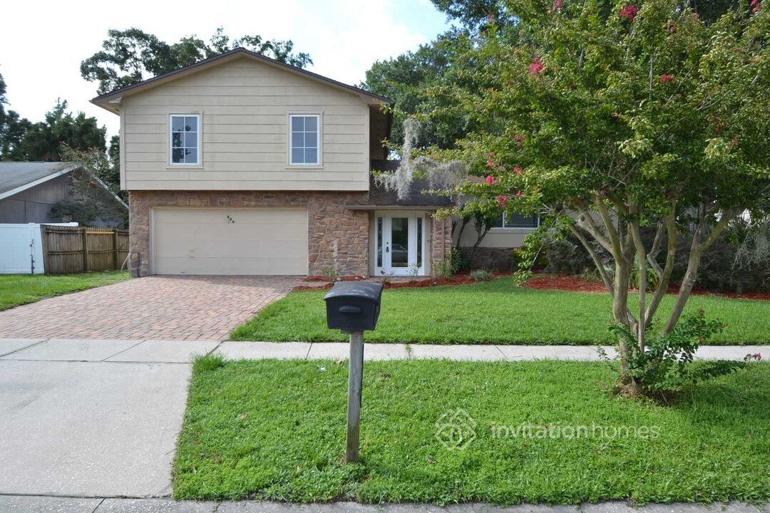 880 Chokecherry Dr in Winter Springs, FL - Building Photo