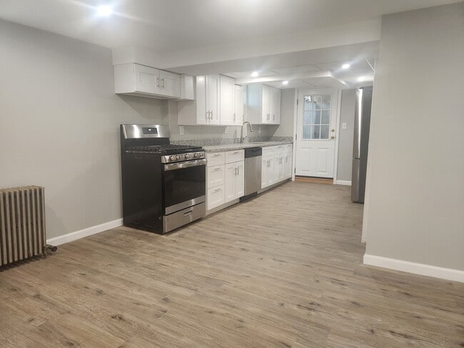 3303 Mary Ave in Baltimore, MD - Building Photo - Building Photo