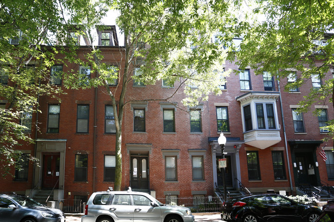 36 E Springfield St in Boston, MA - Foto de edificio - Building Photo