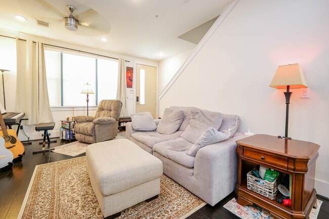 property at 2401 Crawford St