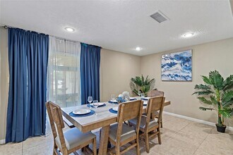 1405 Delabrook Ct in Seabrook, TX - Building Photo - Building Photo