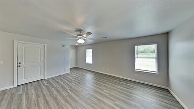 1300 NW 111th St in Oklahoma City, OK - Building Photo - Building Photo