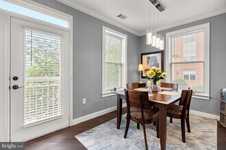 9480 Virginia Center Blvd in Vienna, VA - Building Photo - Building Photo