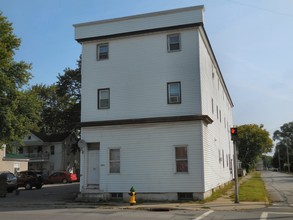 245 S Washington St in Herkimer, NY - Building Photo - Building Photo