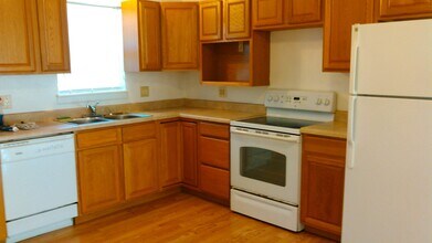 502 Apple St in Lebanon, MO - Building Photo - Building Photo