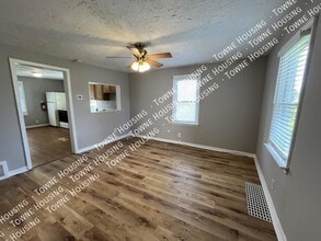 80 Charlotte St in Lockport, NY - Building Photo - Building Photo