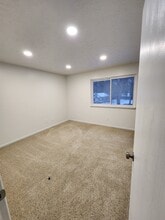 5954 Village Dr in Haslett, MI - Building Photo - Building Photo