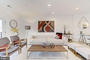 1871 Corcoran St NE in Washington, DC - Building Photo