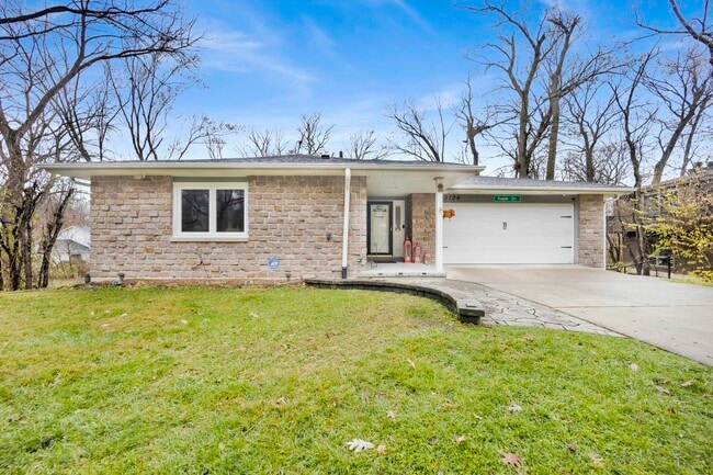 property at 3134 Scenicwood Ln