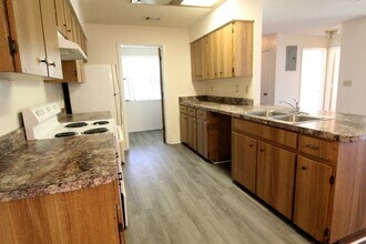 2110 S Deleon Ave in Titusville, FL - Building Photo - Building Photo