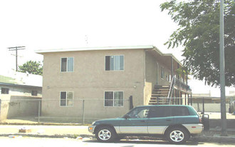 11812 S Main St Apartments