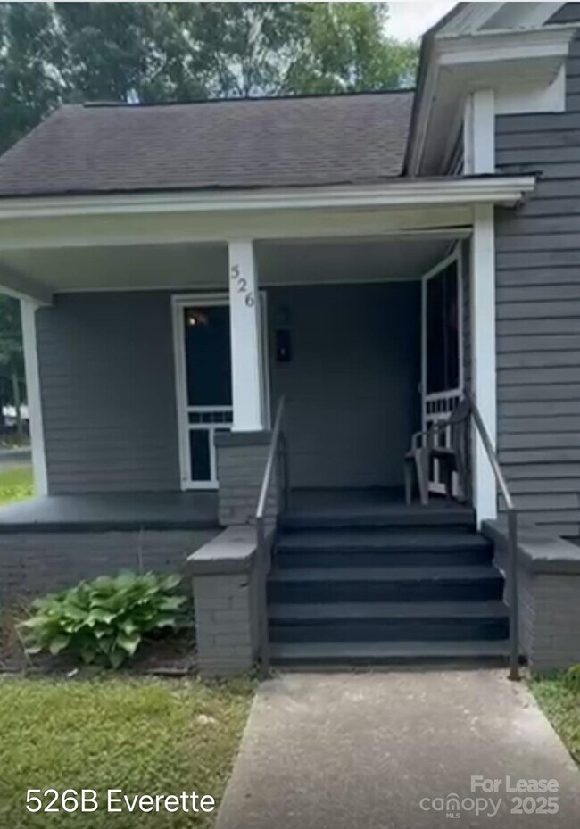 property at 526 Everette St