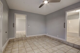 1302 Daniel St in Clarksville, TN - Building Photo - Building Photo