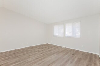 1876 Corduroy Ct in Lithonia, GA - Building Photo - Building Photo