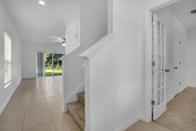 5241 Royal Point Ave in Kissimmee, FL - Building Photo - Building Photo