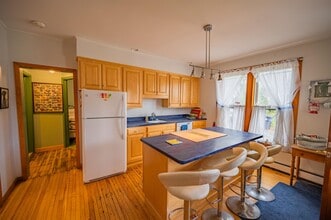 18 Eastern Ave, Unit 1 in Barre, VT - Building Photo - Building Photo