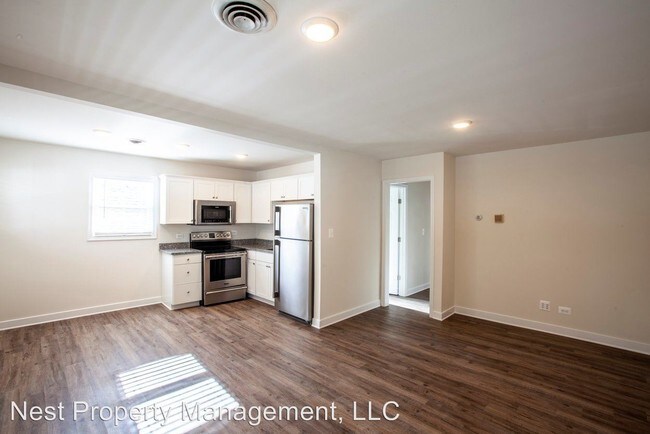 614 Rockcreek Rd-Unit -Unit A in Charlottesville, VA - Building Photo - Building Photo