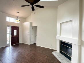 159 Stillwater Dr in Oviedo, FL - Building Photo - Building Photo