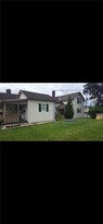 710 Locust St in Bridgeville, PA - Building Photo