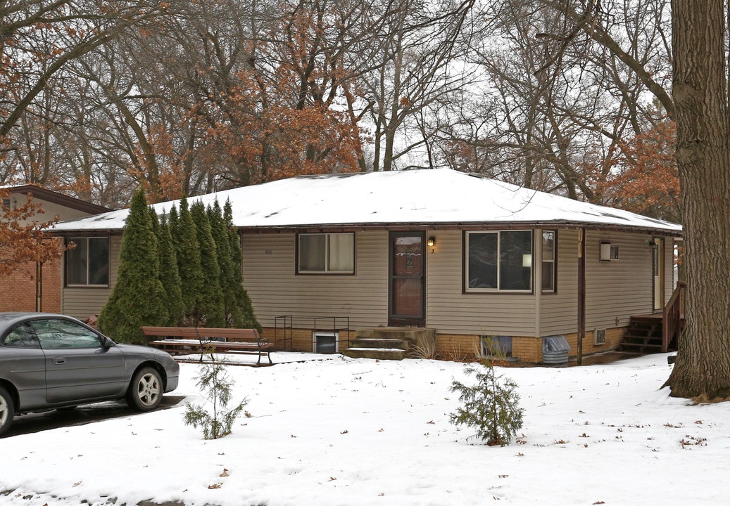 406 2nd St N in Sartell, MN - Building Photo