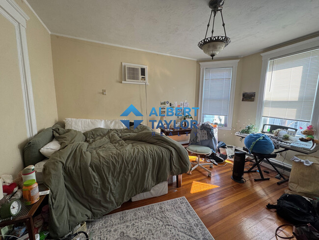 33 Shannon St, Unit 3